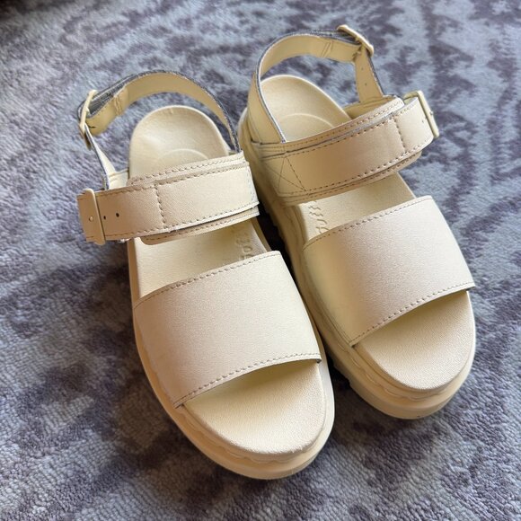 Dr. Martens Voss Mono Yellow Pastel Leather Sandals - Picture 5 of 12